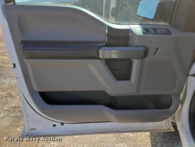 image for item EC3442 2016 Ford F150 SuperCrew pickup truck