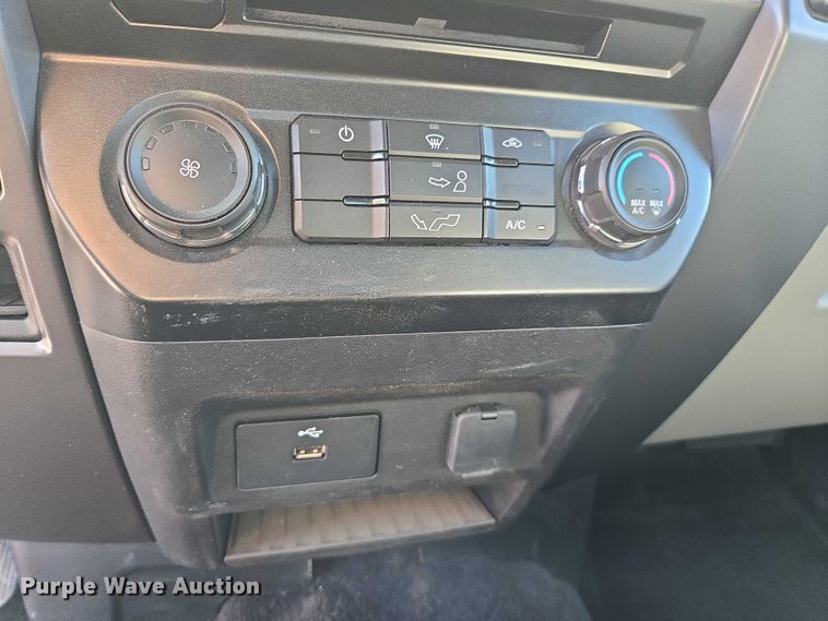 image for item EC3442 2016 Ford F150 SuperCrew pickup truck