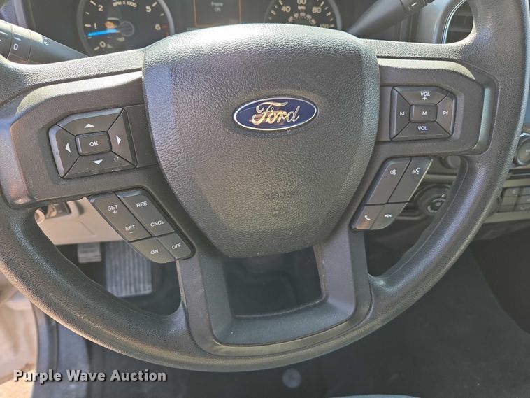 image for item EC3442 2016 Ford F150 SuperCrew pickup truck