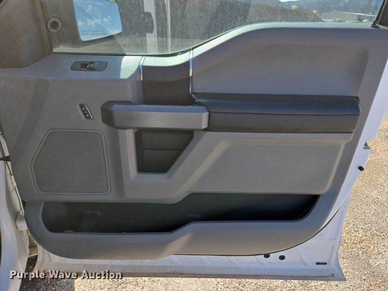 image for item EC3442 2016 Ford F150 SuperCrew pickup truck