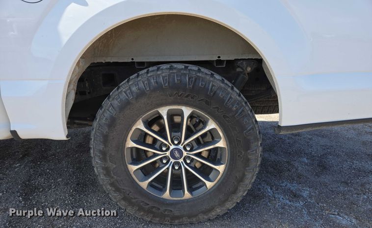 image for item EC3442 2016 Ford F150 SuperCrew pickup truck