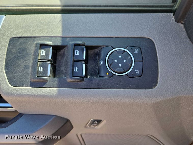 image for item EC3443 2016 Ford F150 SuperCrew pickup truck