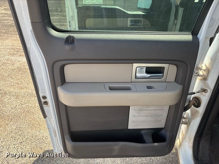 image for item EC3447 2010 Ford F150 SuperCrew pickup truck