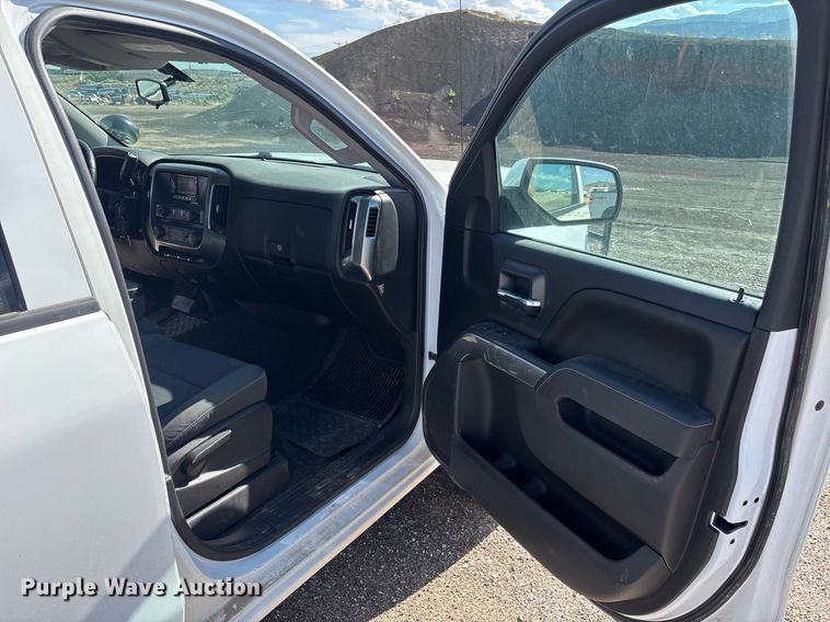 image for item EC3448 2015 Chevrolet Silverado 1500 LT Crew Cab pickup truck