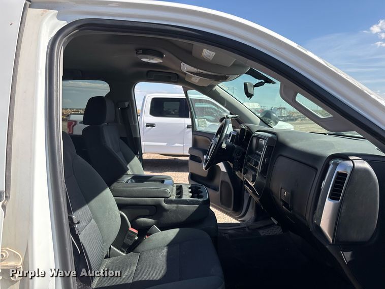 image for item EC3448 2015 Chevrolet Silverado 1500 LT Crew Cab pickup truck