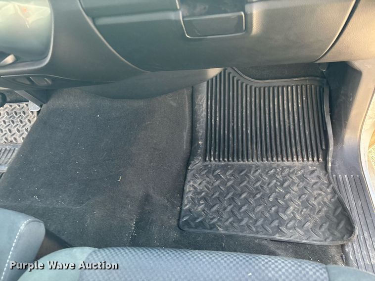 image for item EC3448 2015 Chevrolet Silverado 1500 LT Crew Cab pickup truck