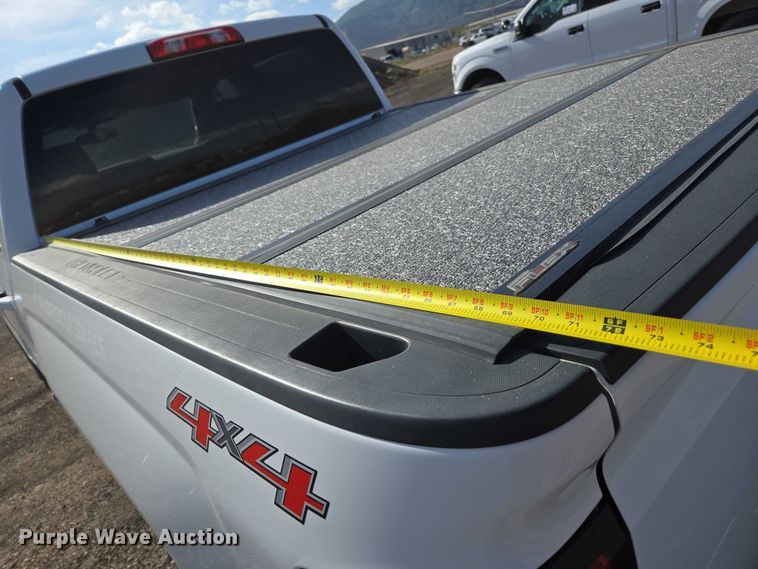 image for item EC3449 2015 Chevrolet Silverado 1500 Crew Cab pickup truck