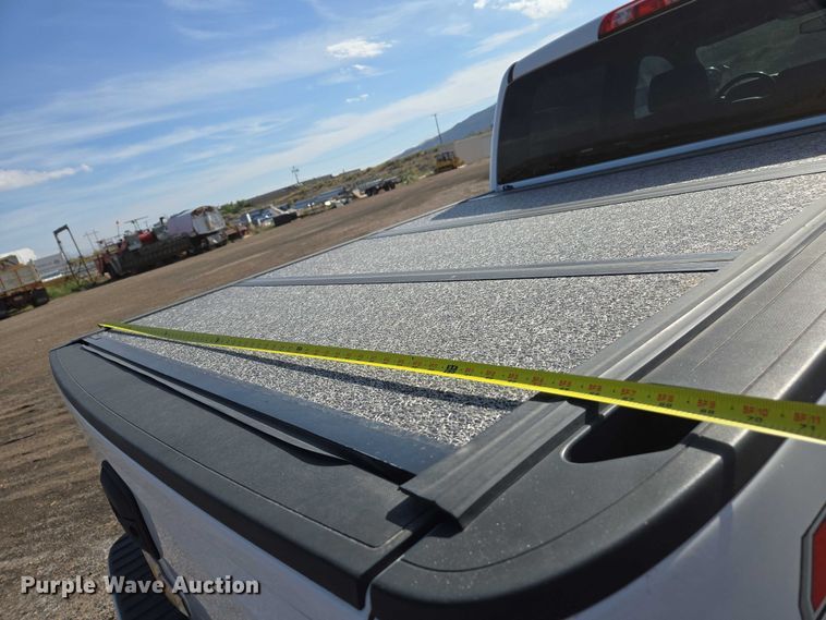 image for item EC3449 2015 Chevrolet Silverado 1500 Crew Cab pickup truck