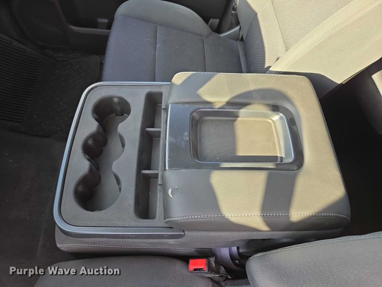 image for item EC3449 2015 Chevrolet Silverado 1500 Crew Cab pickup truck