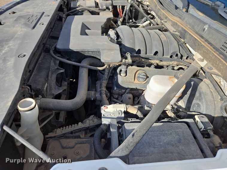 image for item EC3449 2015 Chevrolet Silverado 1500 Crew Cab pickup truck