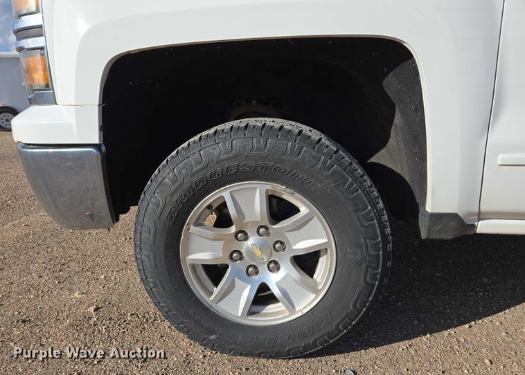 image for item EC3449 2015 Chevrolet Silverado 1500 Crew Cab pickup truck