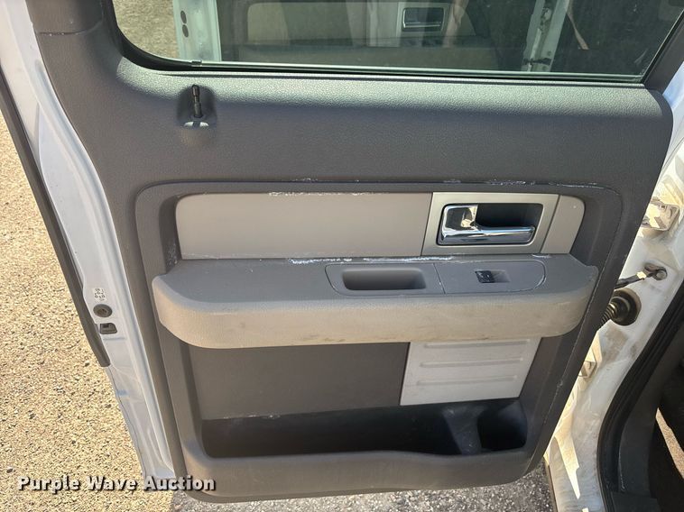 image for item EC3450 2010 Ford F150 SuperCrew pickup truck