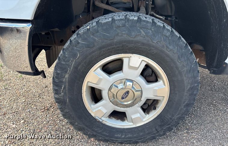 image for item EC3450 2010 Ford F150 SuperCrew pickup truck