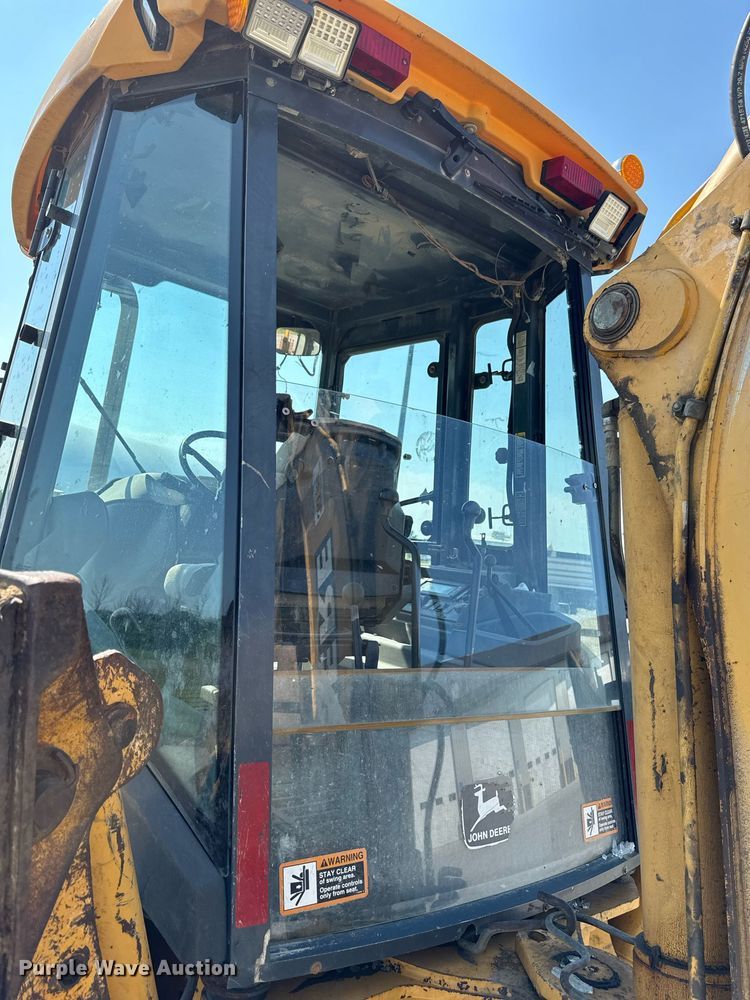 image for item ED1473 2001 John Deere 310G backhoe