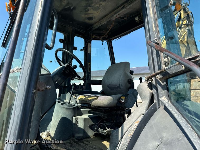 image for item ED1473 2001 John Deere 310G backhoe