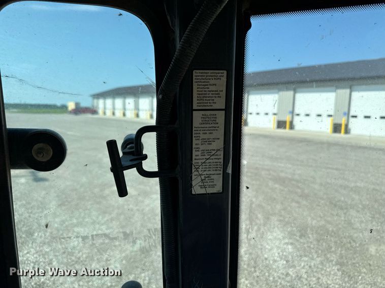 image for item ED1473 2001 John Deere 310G backhoe