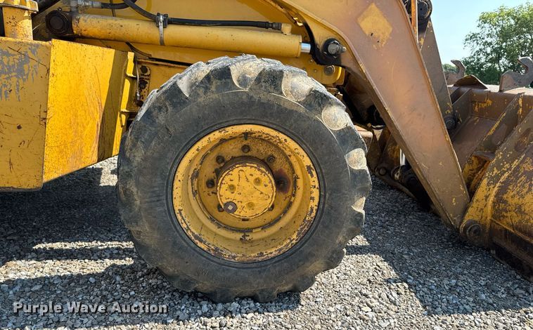 image for item ED1473 2001 John Deere 310G backhoe