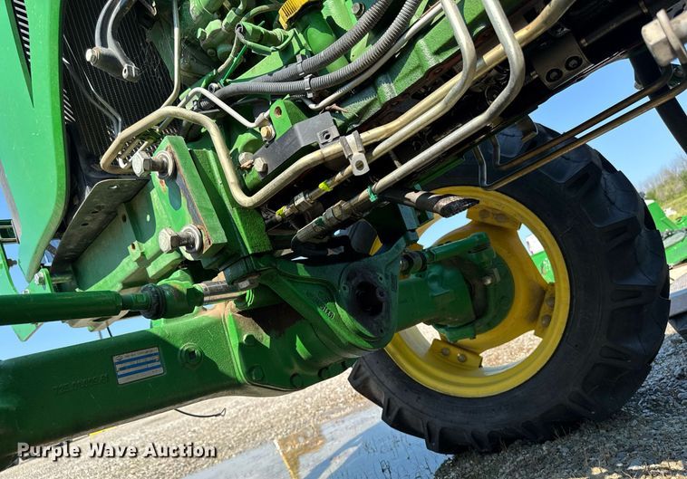 image for item ED1474 2014 John Deere 5100E MFWD tractor
