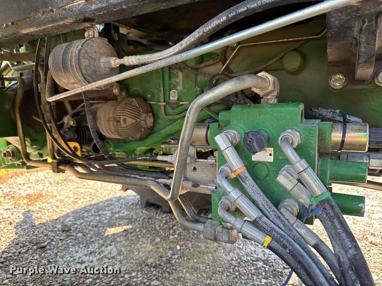 image for item ED1474 2014 John Deere 5100E MFWD tractor