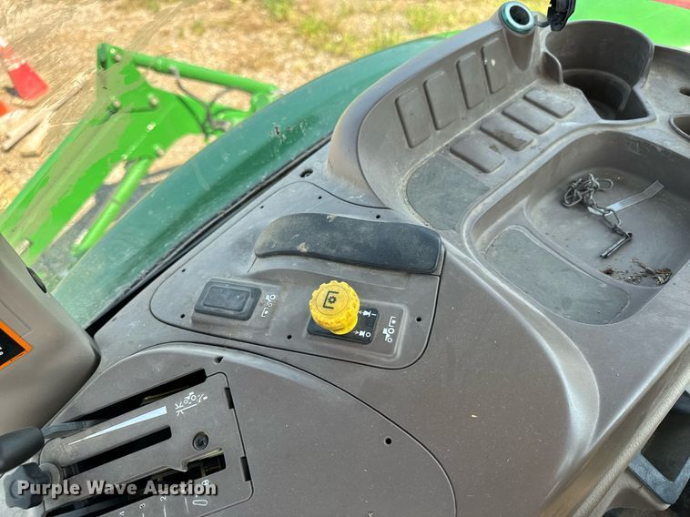 image for item ED1474 2014 John Deere 5100E MFWD tractor