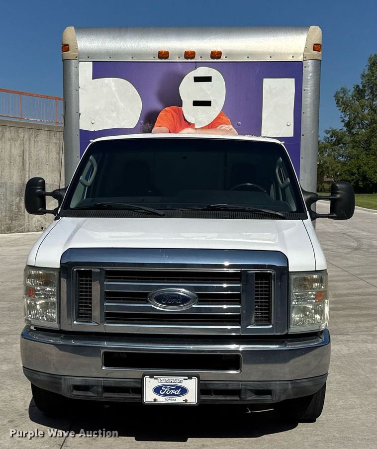 image for item ED4401 2010 Rockport Ford E350 box truck