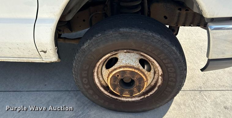 image for item ED4401 2010 Rockport Ford E350 box truck