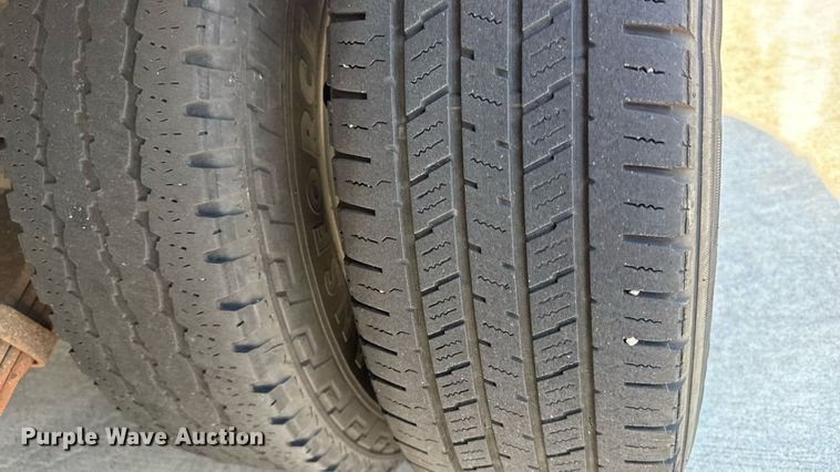 image for item ED4401 2010 Rockport Ford E350 box truck