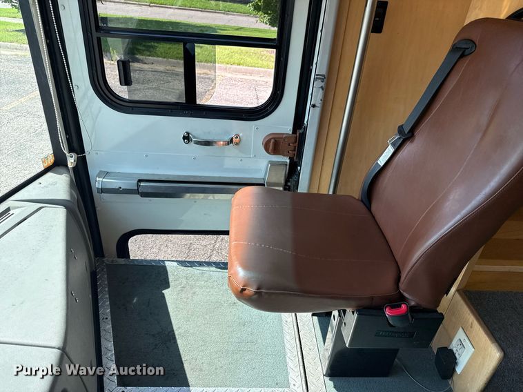 image for item ED4402 2015 Thomas Built Saf-T-Liner bookmobile