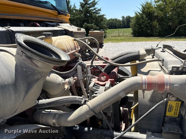 image for item ED4423 2014 Blue Bird Vision school bus