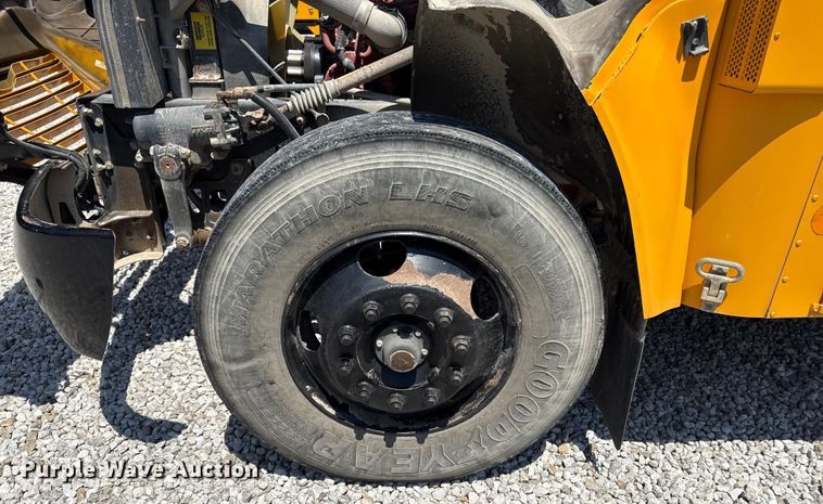 image for item ED4423 2014 Blue Bird Vision school bus