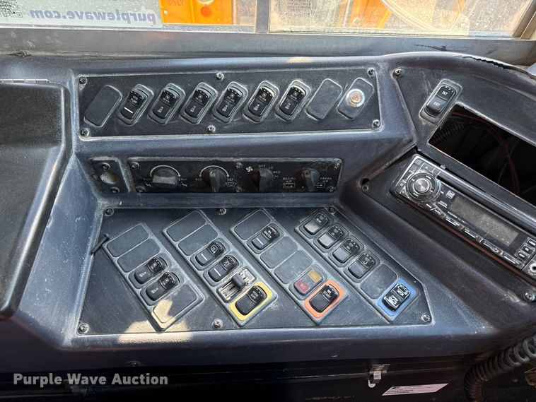 image for item ED4425 2014 Blue Bird Vision school bus