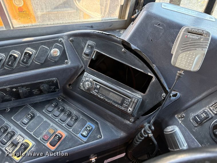 image for item ED4425 2014 Blue Bird Vision school bus