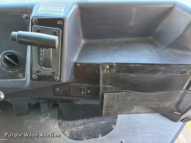 image for item ED4425 2014 Blue Bird Vision school bus