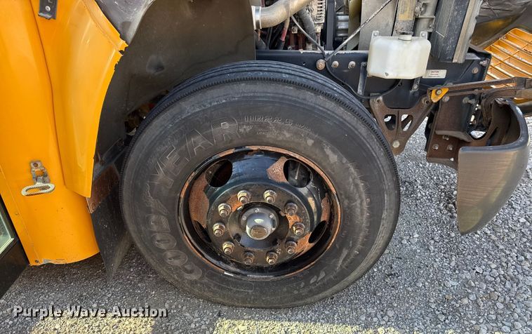 image for item ED4425 2014 Blue Bird Vision school bus