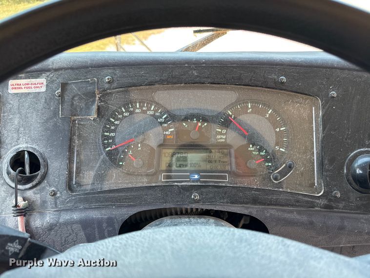 image for item ED4426 2014 Blue Bird Vision school bus