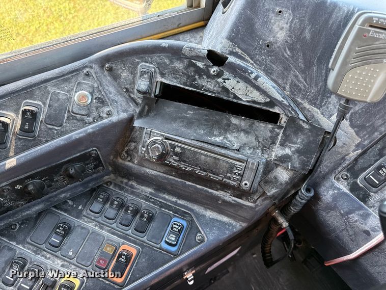 image for item ED4426 2014 Blue Bird Vision school bus