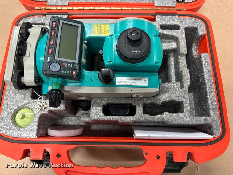 image for item ED4433 Sokkia  Set530R  surveying equipment