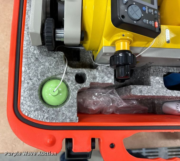 image for item ED4434 Sokkia SCT6  surveying equipment