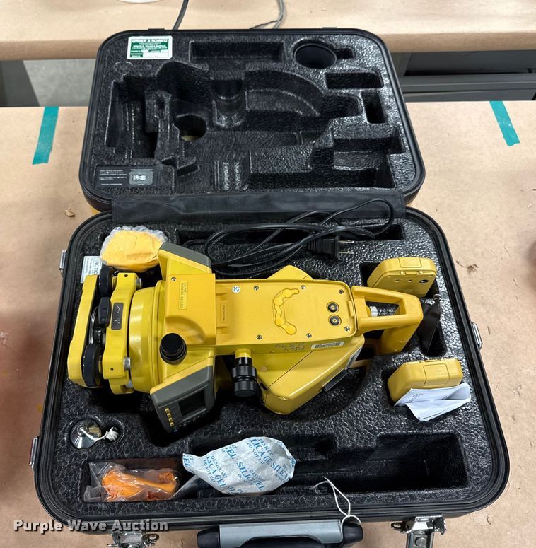 image for item ED4435 Topcon  GTS235W  surveying equipment 