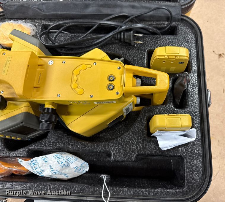 image for item ED4435 Topcon  GTS235W  surveying equipment 