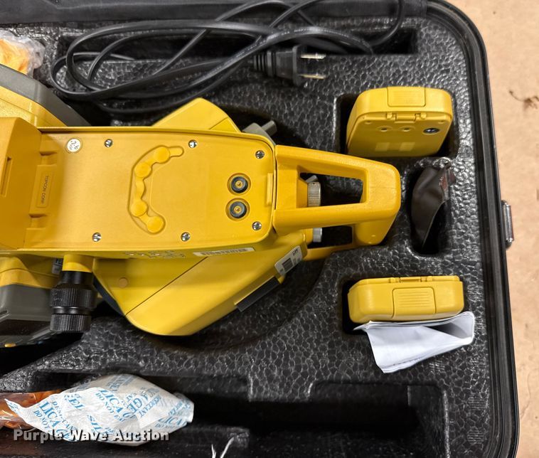 image for item ED4435 Topcon  GTS235W  surveying equipment 