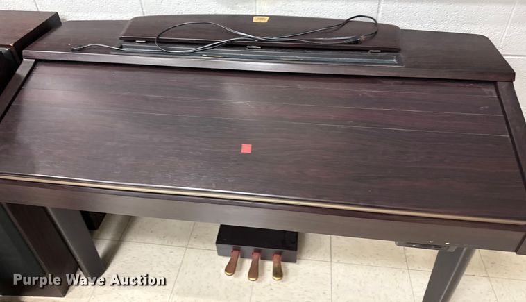 image for item ED4442 (2) pianos