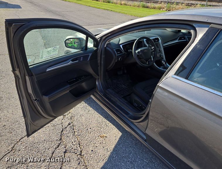 image for item EF1723 2014 Ford Fusion 