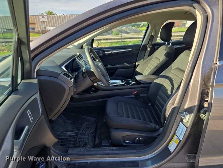 image for item EF1723 2014 Ford Fusion 