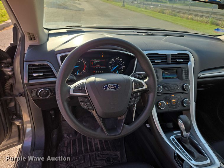 image for item EF1723 2014 Ford Fusion 