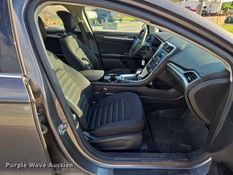 image for item EF1723 2014 Ford Fusion 