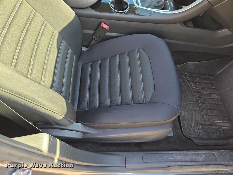 image for item EF1723 2014 Ford Fusion 