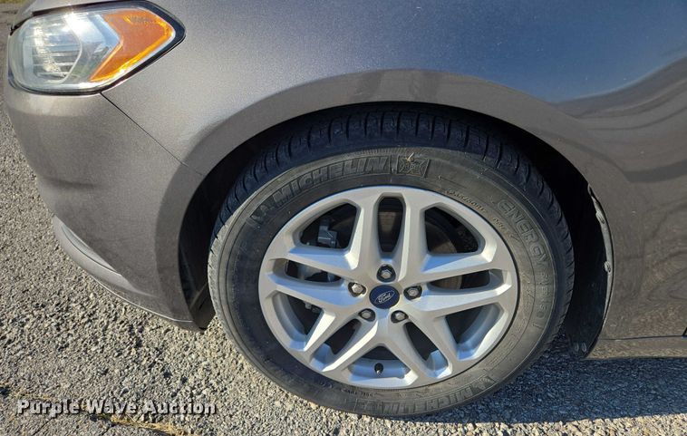 image for item EF1723 2014 Ford Fusion 