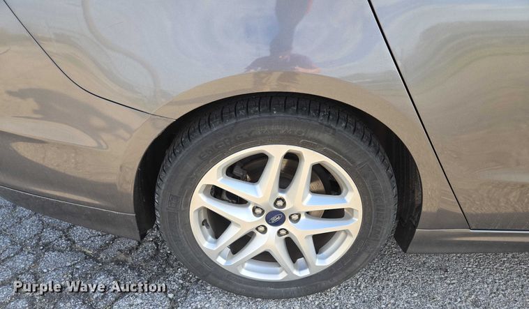 image for item EF1723 2014 Ford Fusion 