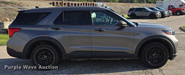 image for item EF1725 2020 Ford Explorer Police Interceptor SUV